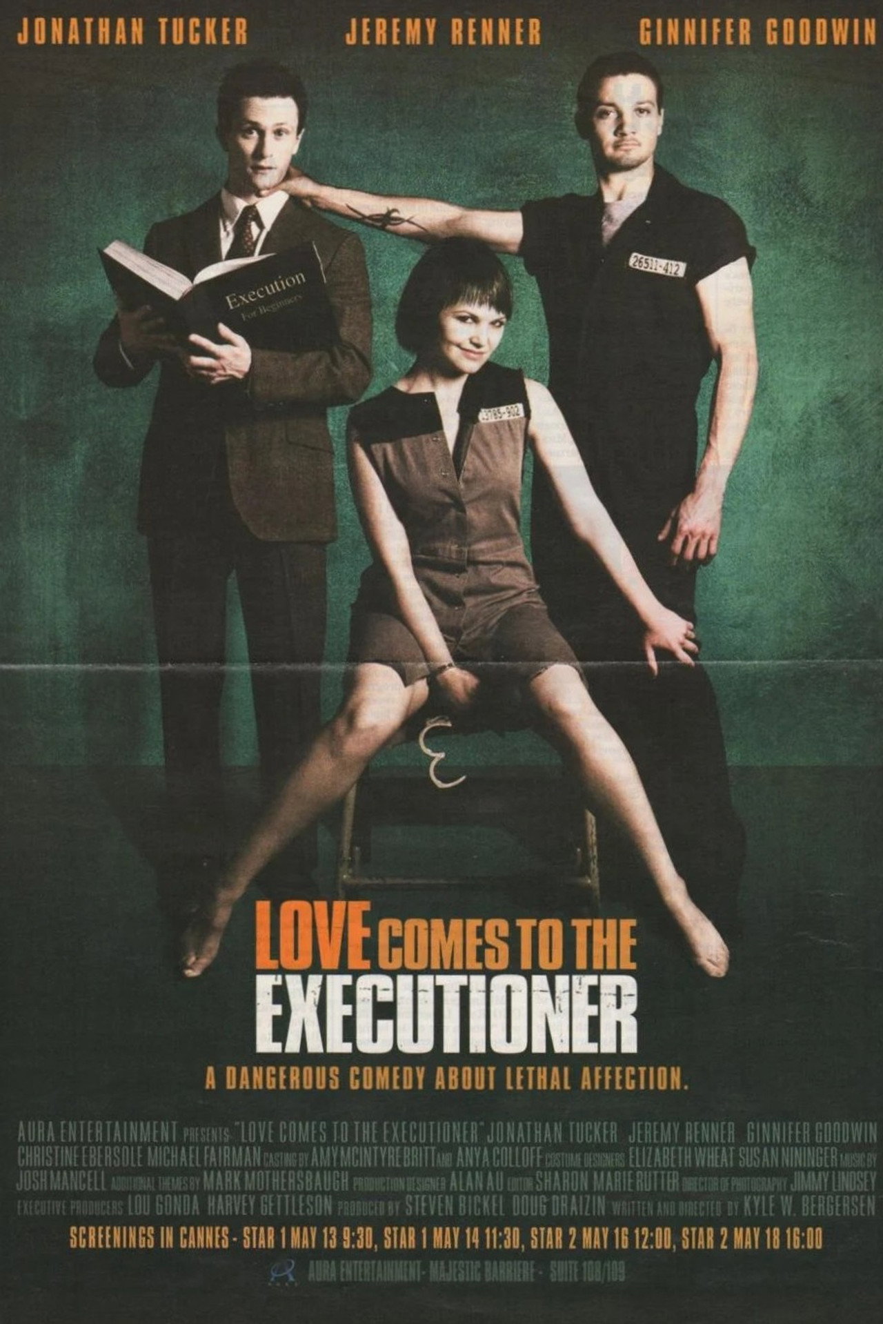Pôster de Love Comes to the Executioner