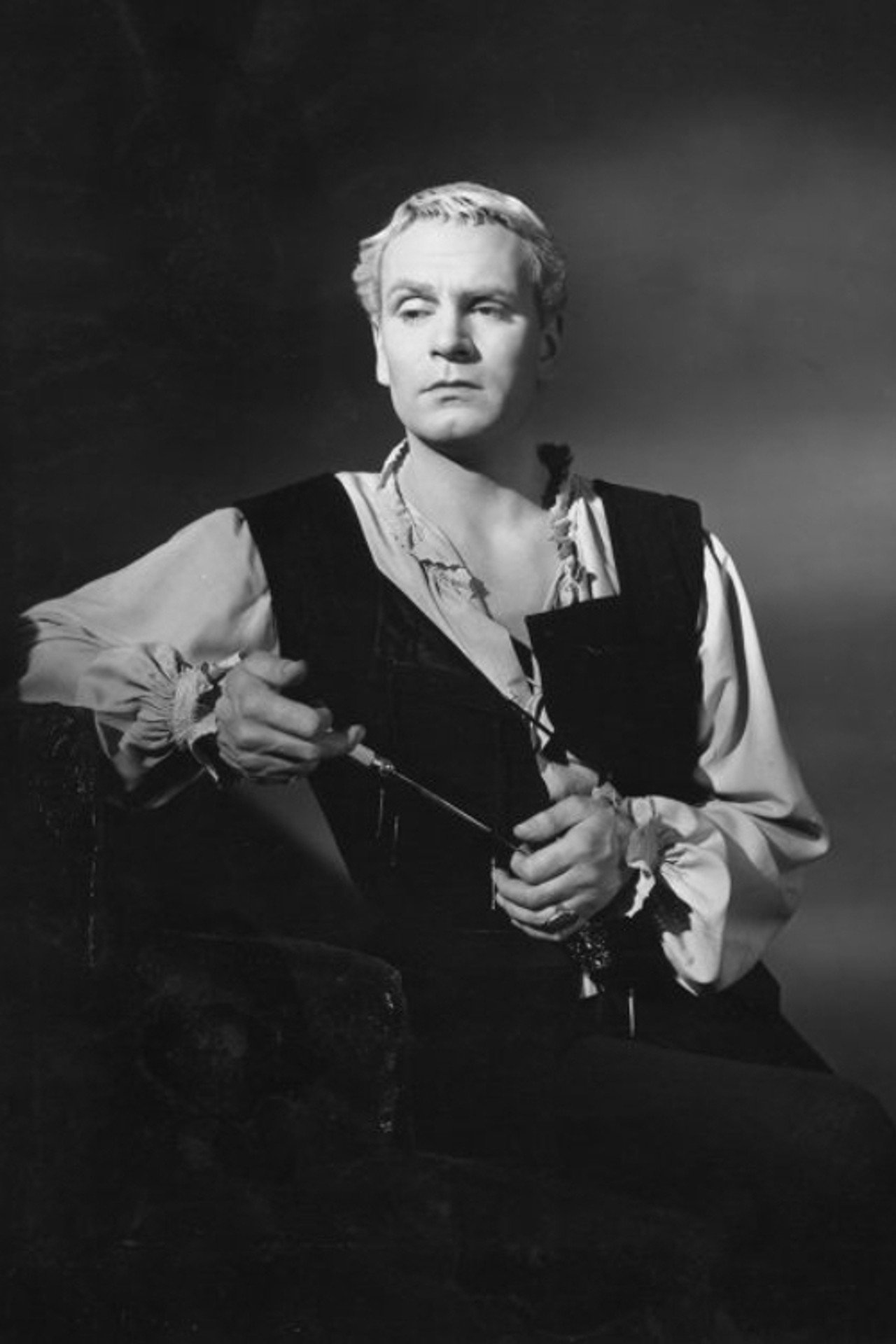 Pôster de To Be Hamlet