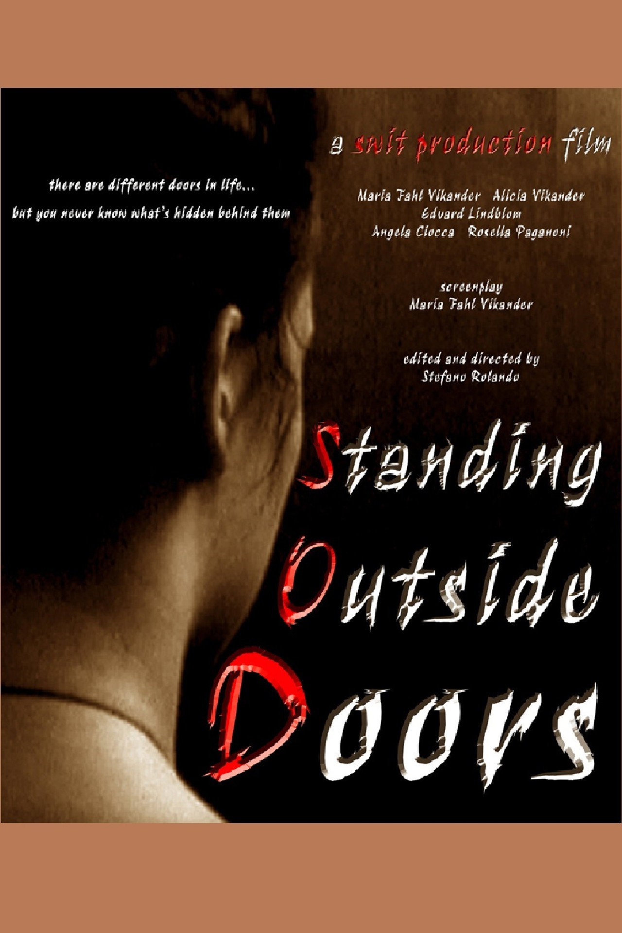 Pôster de Standing Outside Doors