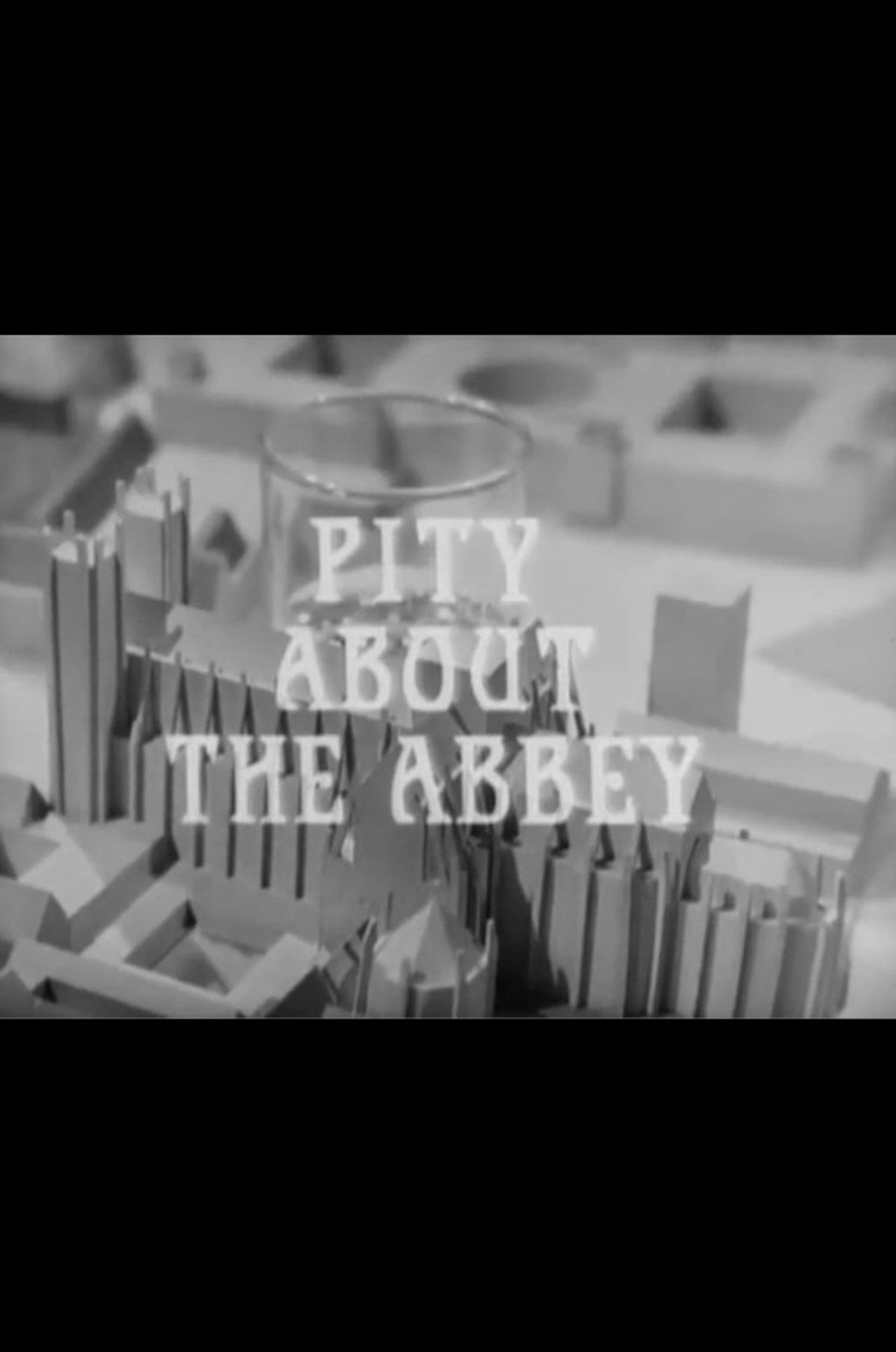 Pôster de Pity About the Abbey
