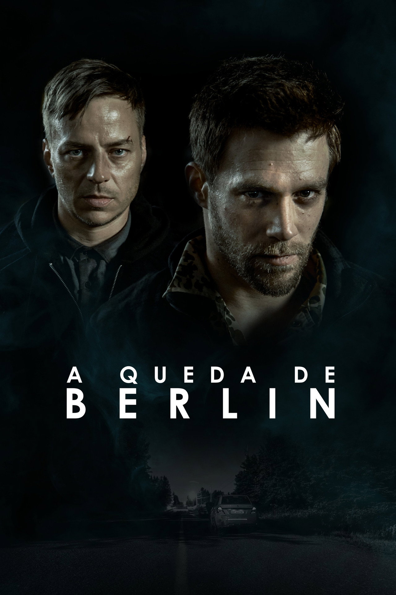Pôster de A Queda de Berlim